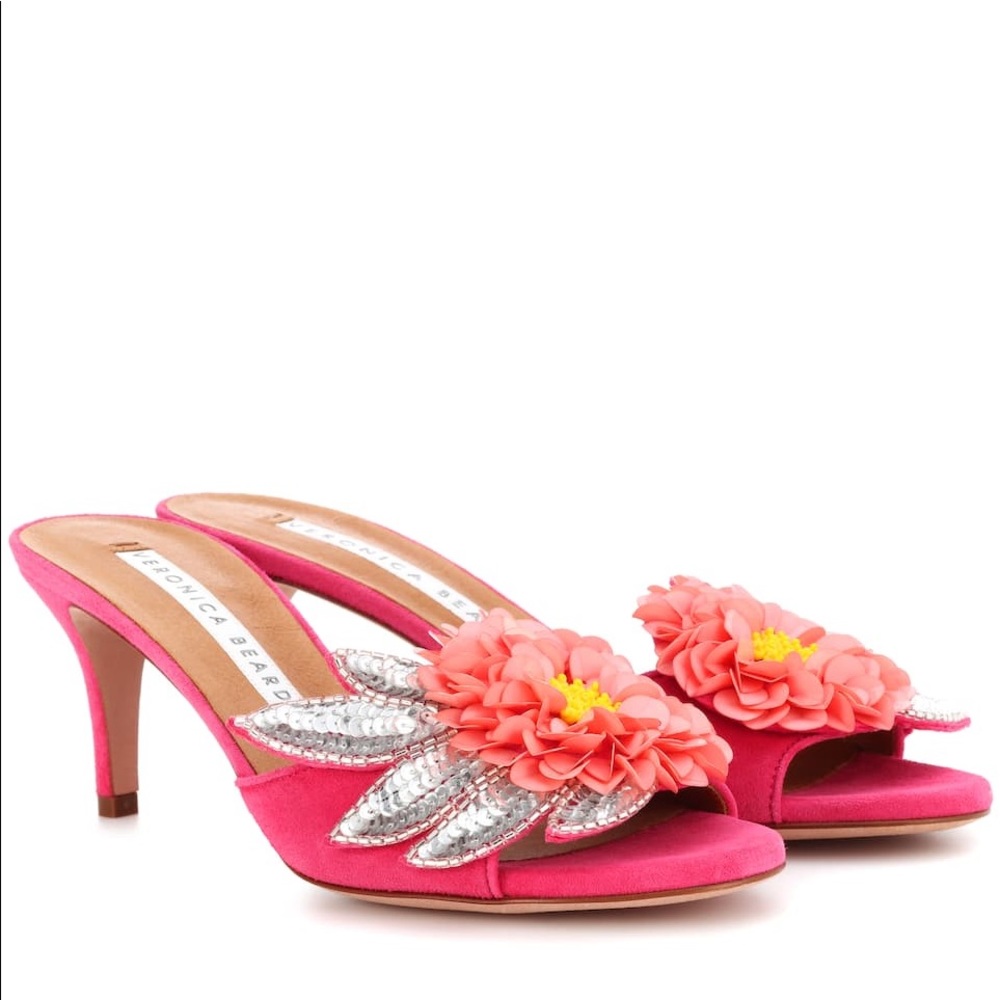 VERONICA BEARD NEV FINE SUEDE WITH PATCHES MULE 39